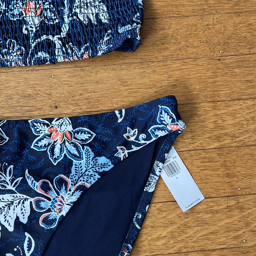 Old navy bandeau bikini NWT old navy ladies L, blue and peach floral, so cute! - Picture 3 of 6